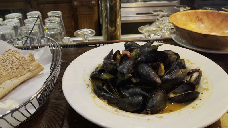 Max’s Seafood Cafe — Gloucester City
