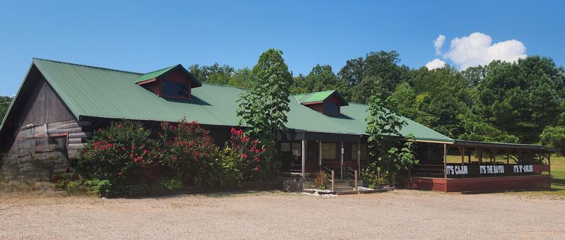 Meo Mio's Cajun & Seafood Restaurant — Bath Springs Meo Mio's Cajun & Seafood Restaurant — Bath Springs