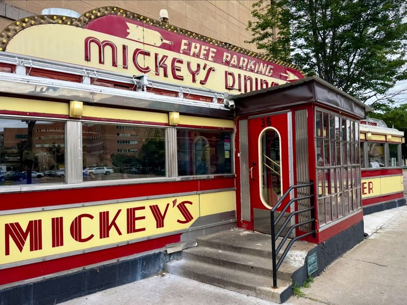 Mickey’s Diner