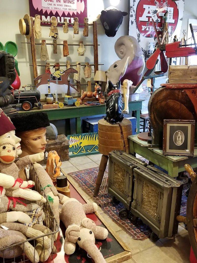Mid-Century Modern Furniture Finds