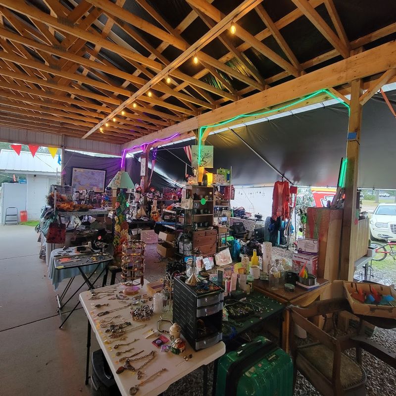 Mio Flea Market — Mio Mio Flea Market — Mio