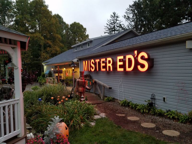 Mister Ed’s Elephant Museum & Candy Emporium (Orrtanna)