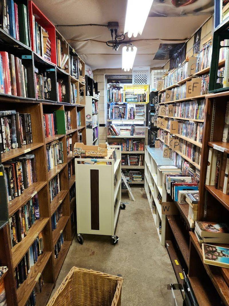 More Than 200,000 Used Books Waiting To Be Found