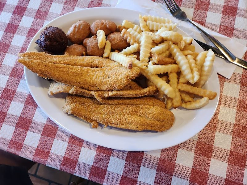 Yesterday’s Home Cookin’ (Metropolis)