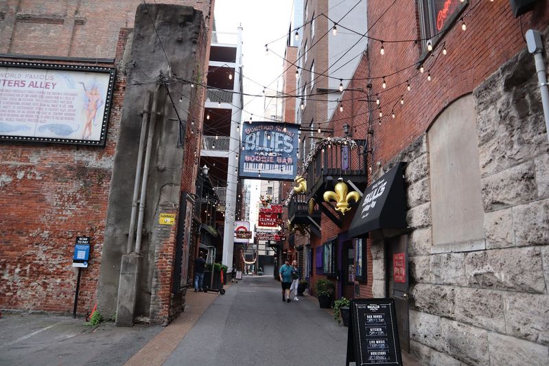 Nashville Experience Tours — Nashville