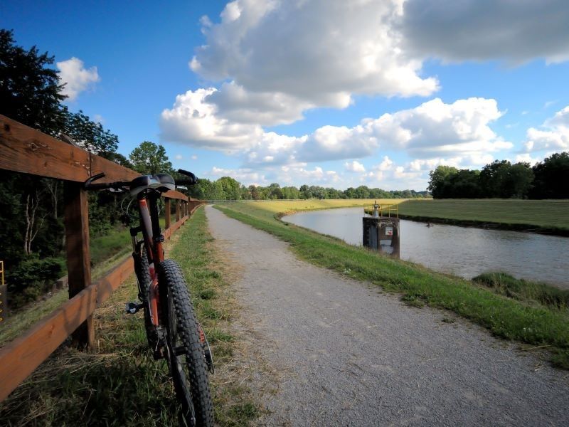 Ohio and Erie Canal Towpath Trail, Akron and Beyond Ohio and Erie Canal Towpath Trail, Akron and Beyond