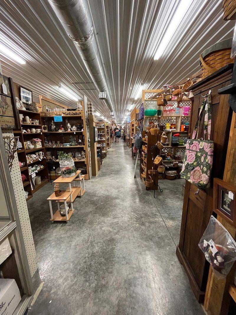 Shenandoah Valley Flea Market (New Market)