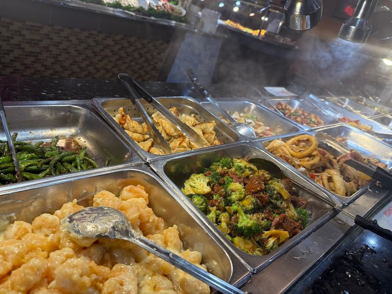 Four Season Buffet (Burlington)