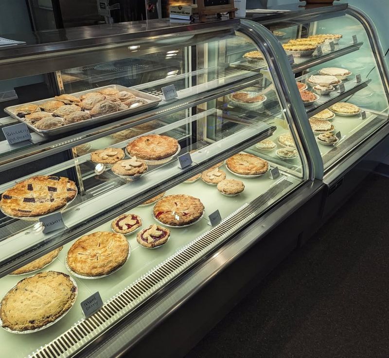 Partial To Pie Bakery (Dayton) Partial To Pie Bakery (Dayton)