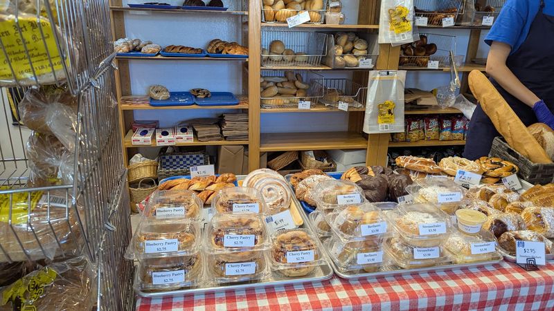 Pastries and cakes with old-world appeal