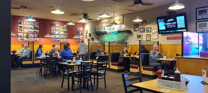 Paul’s Diner, Westford