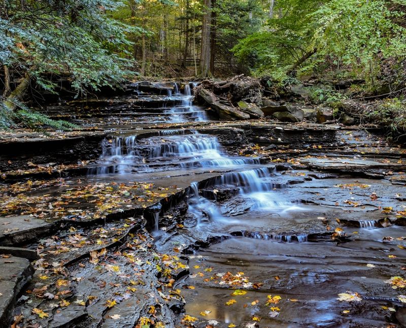 Penitentiary Glen Reservation waterfall trail, Kirtland, Ohio Penitentiary Glen Reservation waterfall trail, Kirtland, Ohio