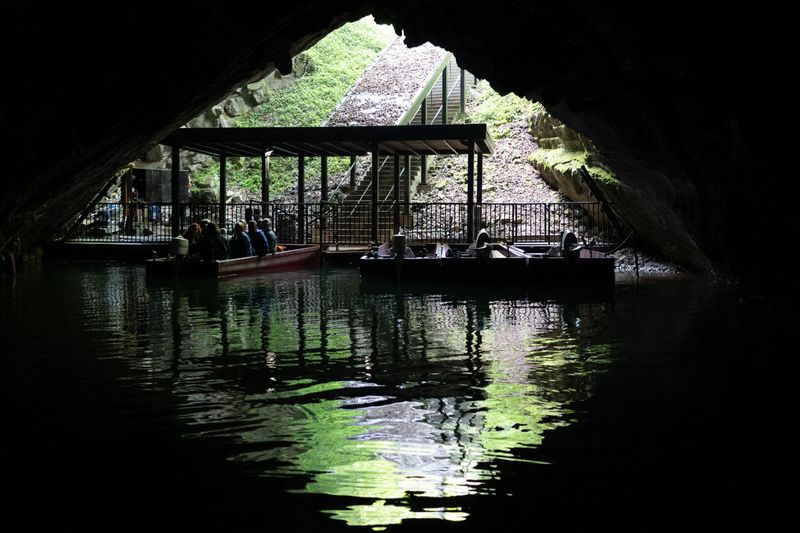 Penn’s Cave & Wildlife Park, PA