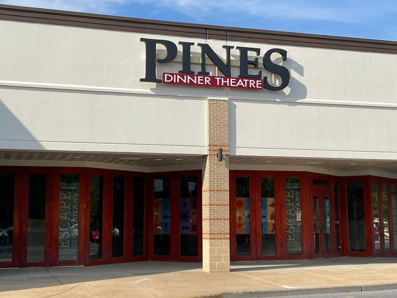 Pines Dinner Theatre (Allentown) Pines Dinner Theatre (Allentown)