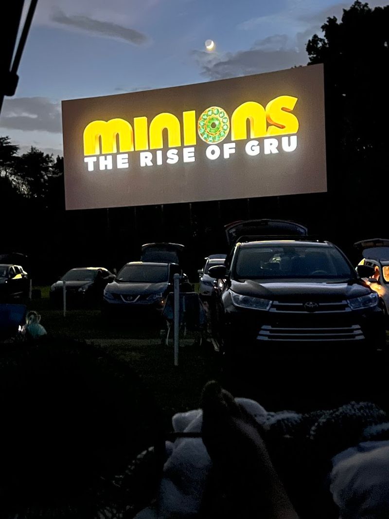Plan Your Visit To Parkway Drive-In Theatre