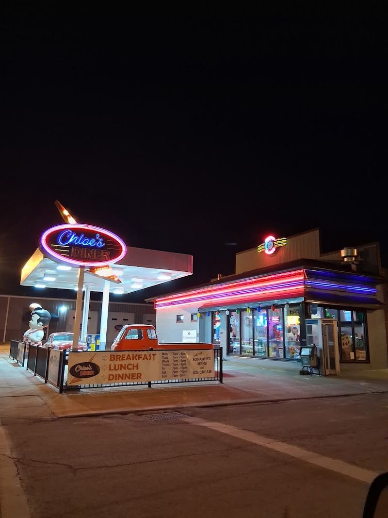 Planning Your Visit to Chloe’s Diner in Massillon Planning Your Visit to Chloe’s Diner in Massillon