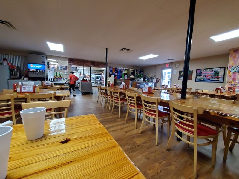 Poche’s Market & Restaurant (Breaux Bridge)