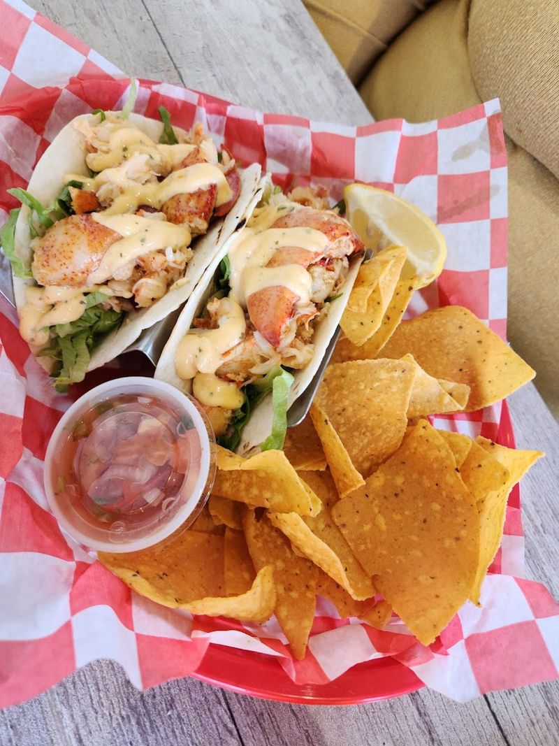 Point Lobster Co. — Point Pleasant Beach