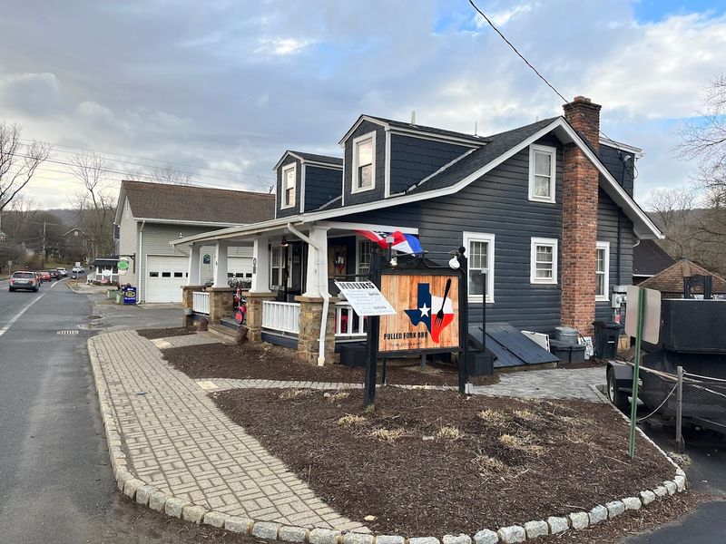 Pulled Fork BBQ - Long Valley