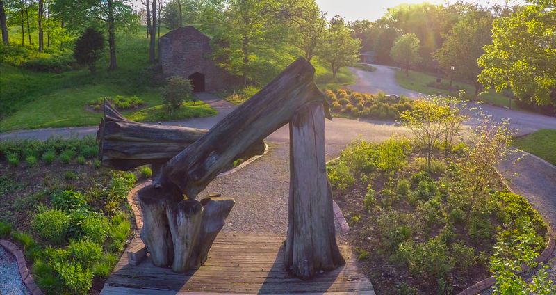 Pyramid Hill Sculpture Park and Museum, Hamilton, Ohio Pyramid Hill Sculpture Park and Museum, Hamilton, Ohio