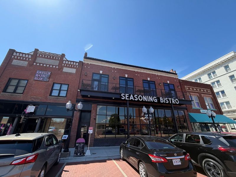 Seasoning Bistro (Marion)