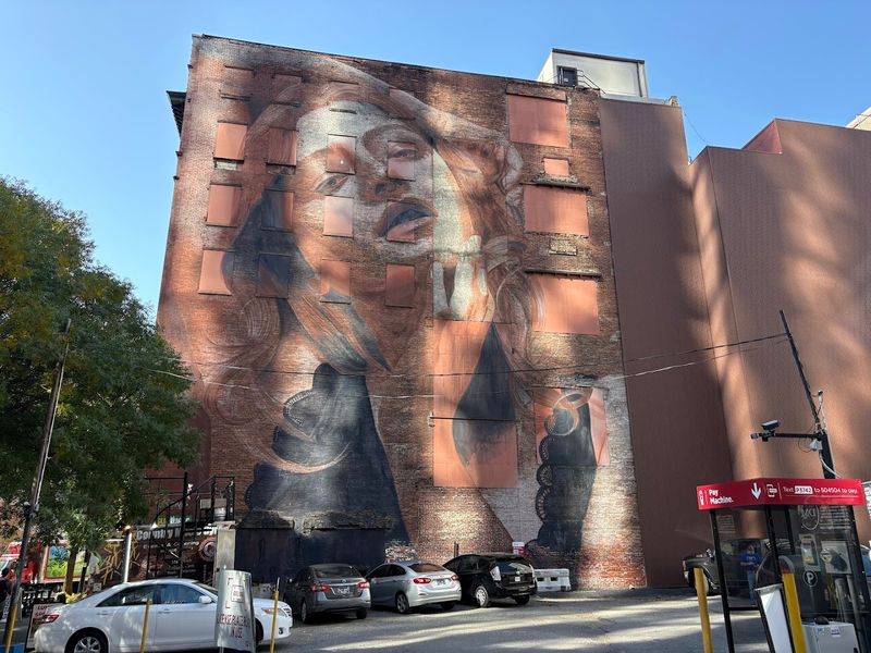 Really Entertaining Tours — Nashville