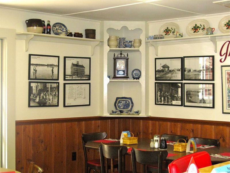 Red Cottage Restaurant, South Dennis