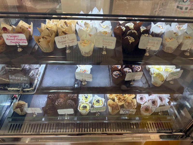 RegCakes Gluten Free Bakery – Savoy