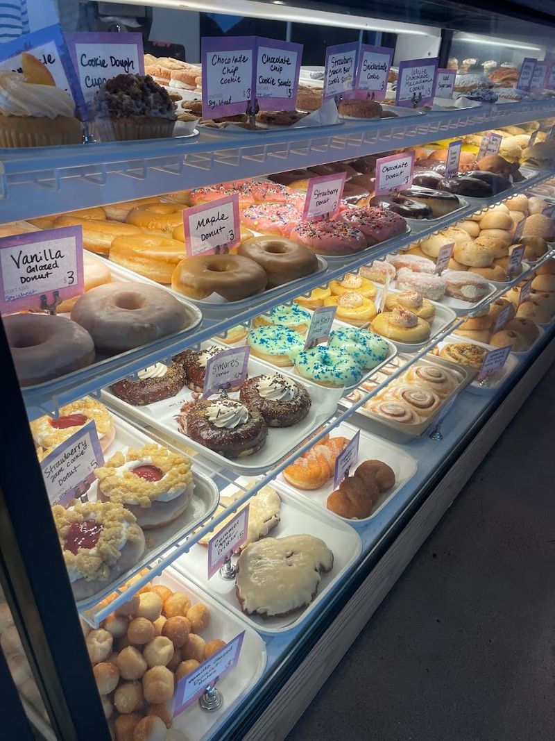Reverie Bakeshop (Richardson)
