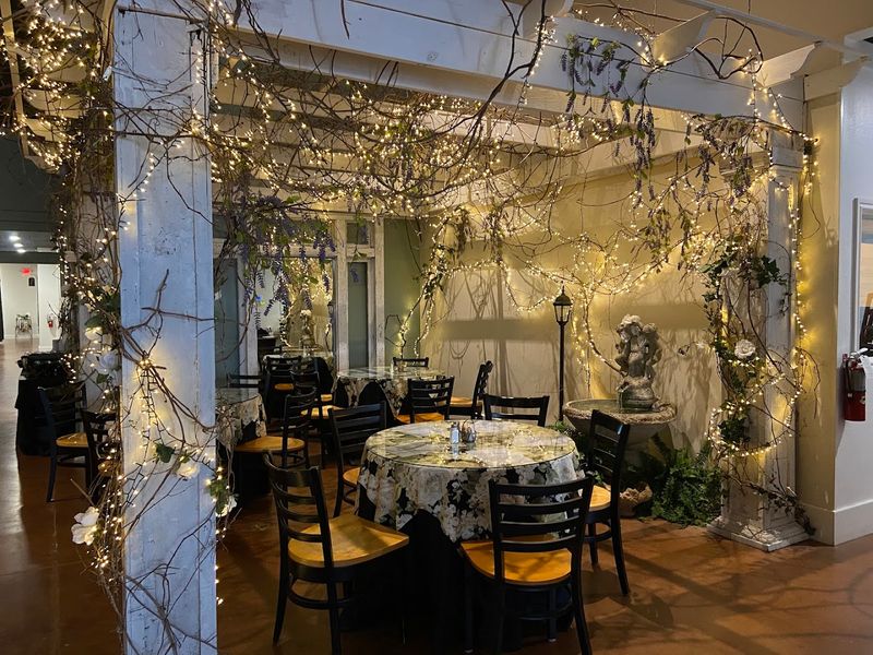 Rose Garden Tea Room (Arlington)