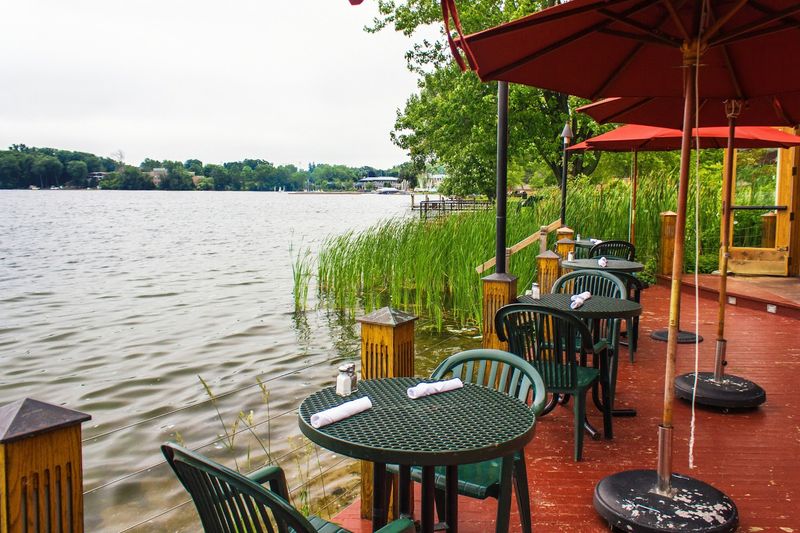 Rose's on Reeds Lake, East Grand Rapids