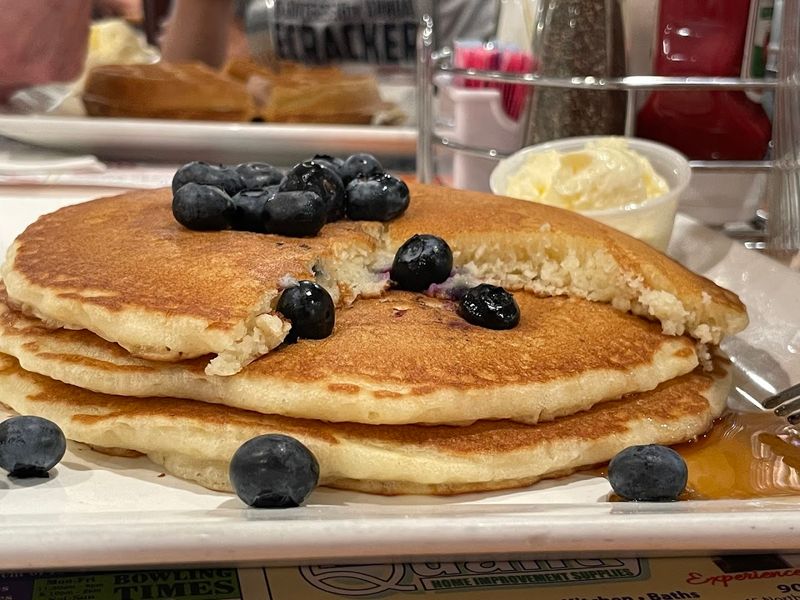 Rustic Mill Diner & Pancake House - Cranford