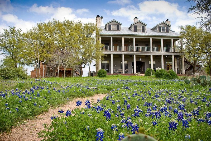 Sage Hill Inn & Spa (Kyle)