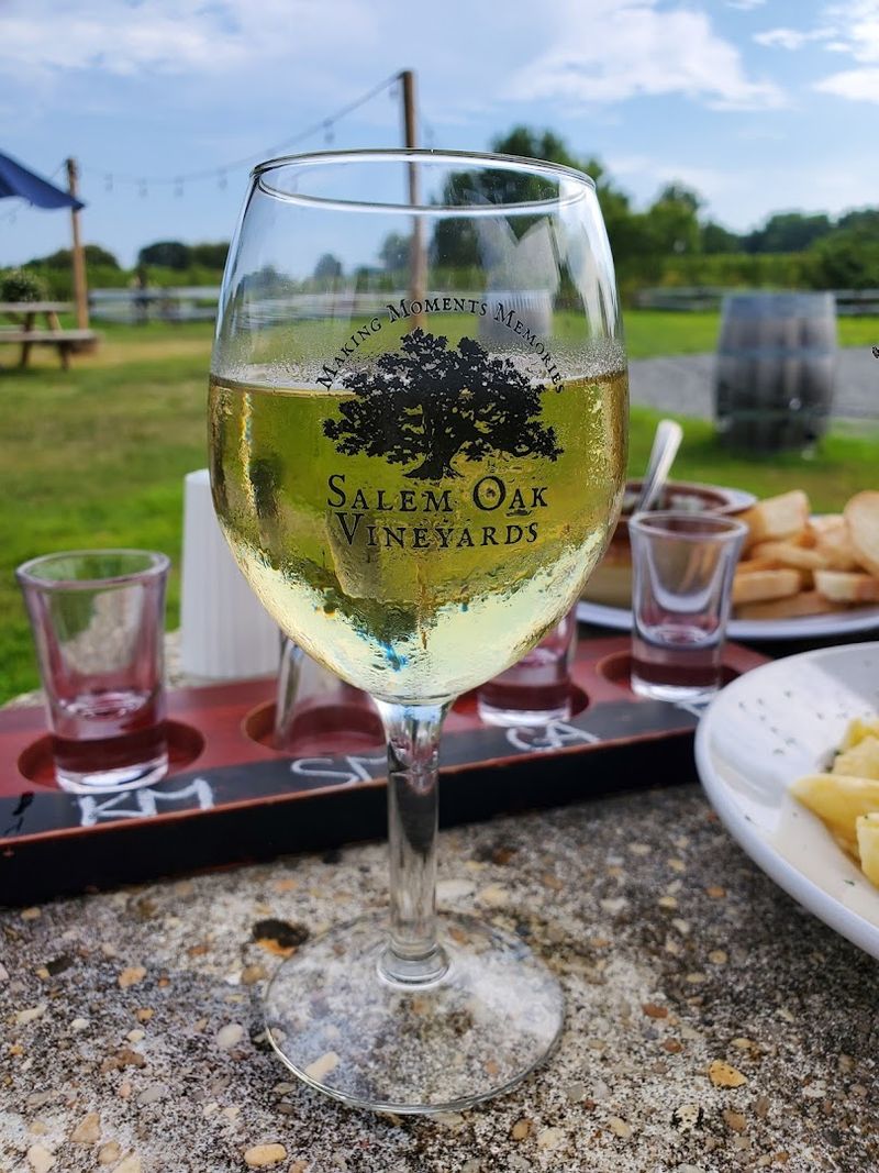 Salem Oak Vineyards
