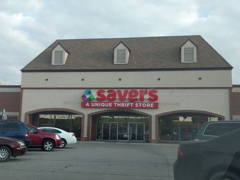 Savers Thrift Store, Willowick, OH Savers Thrift Store, Willowick, OH