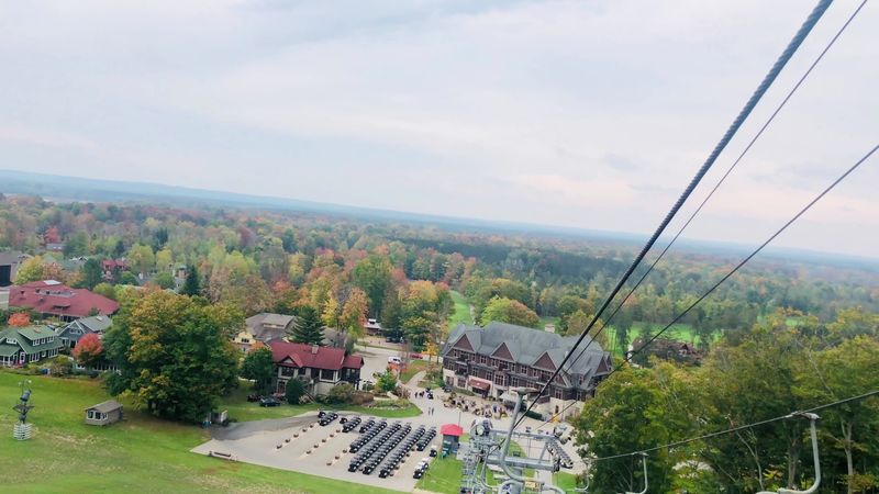 Scenic Chairlift Rides With Breathtaking Northern Michigan Views