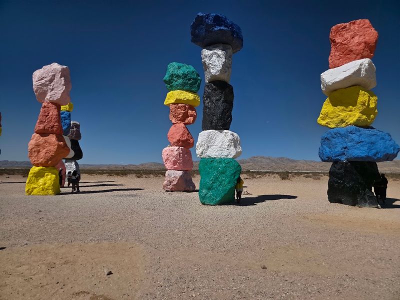 Seven Magic Mountains (Las Vegas)