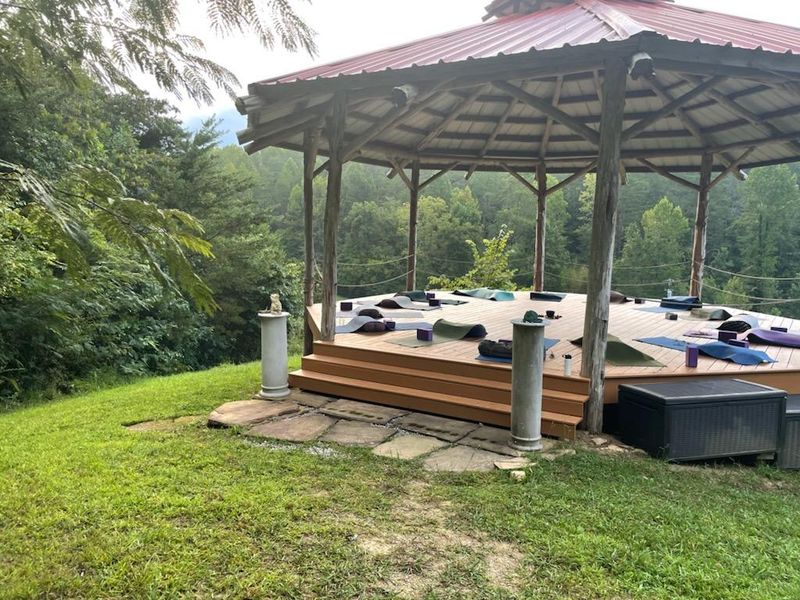 Seven Springs Retreats — Maryville Seven Springs Retreats — Maryville