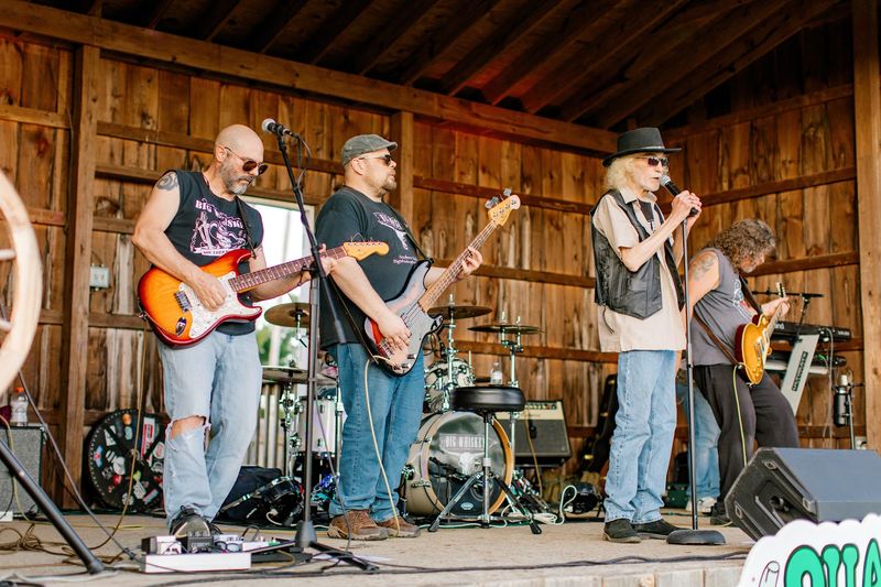 Shady Brook Farm