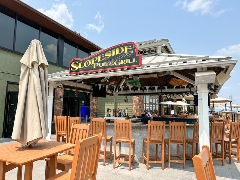 Slopeside Pub & Grill Slopeside Pub & Grill