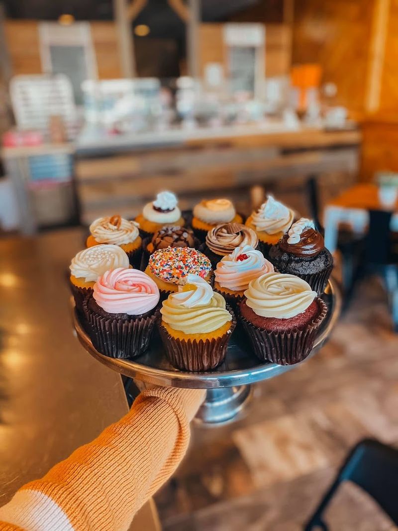 Smallcakes Dyersburg — Dyersburg