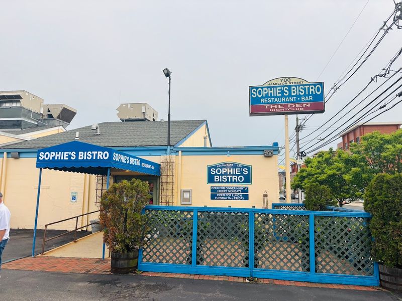 Sophie’s Bistro — Somerset