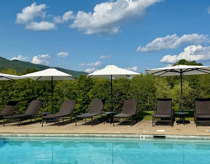 Spa, pool, and wellness with mountain views