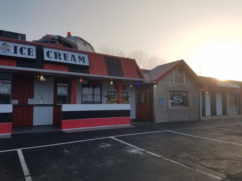 SpeedTrap Diner (Woodville) SpeedTrap Diner (Woodville)
