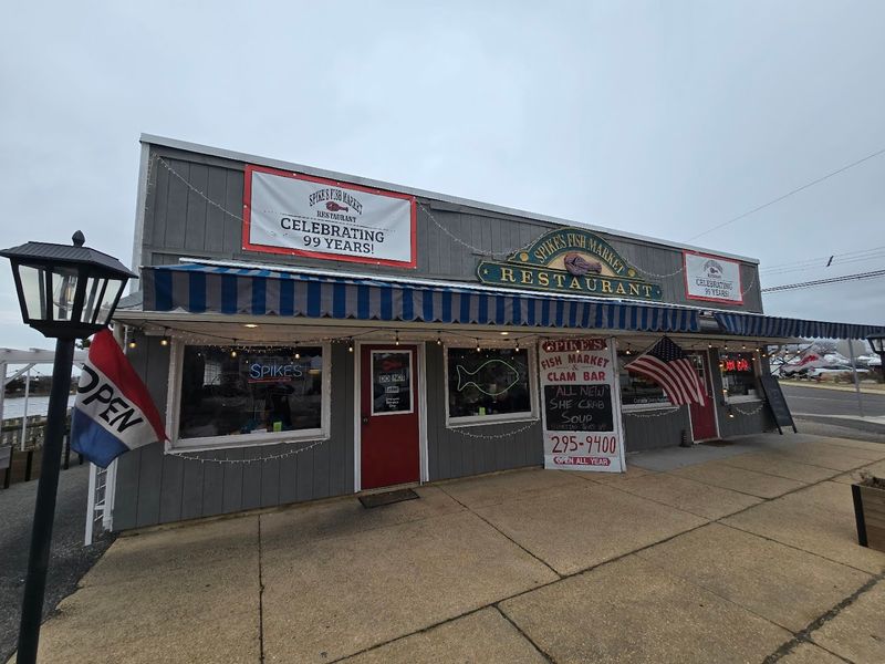Spike’s Fish Market & Restaurant - Point Pleasant Beach