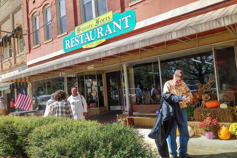 Square-Forty Restaurant — Lawrenceburg Square-Forty Restaurant — Lawrenceburg