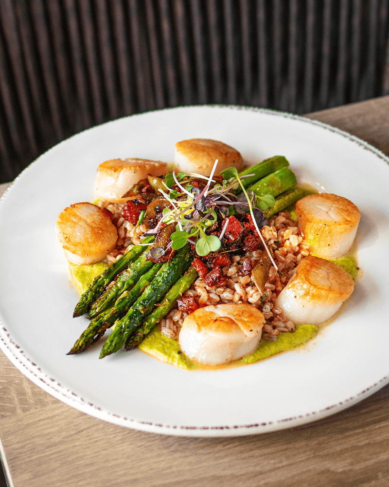 Standout Dishes Give Couples Plenty To Talk About