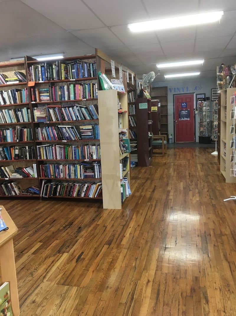 Step Inside Southland Books And Cafe