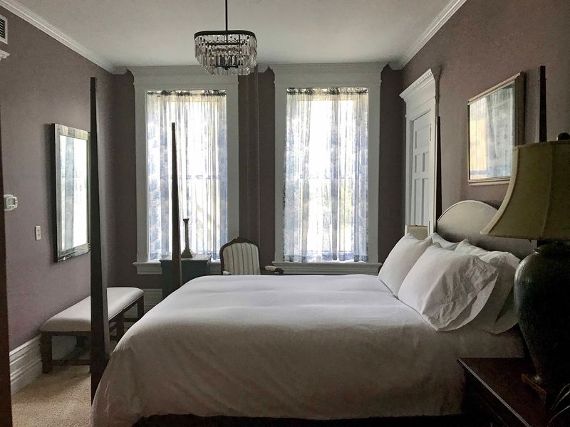 Suites that feel regal without losing comfort Suites that feel regal without losing comfort