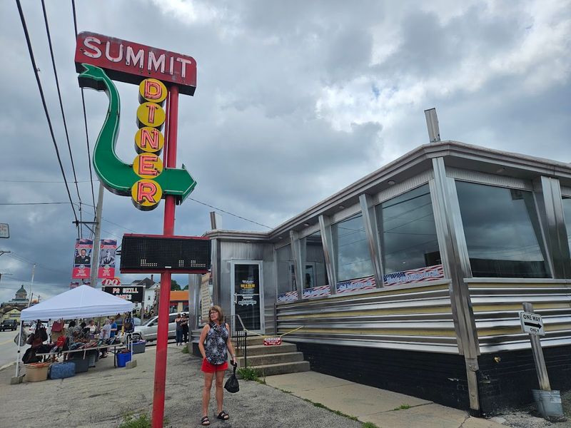 Summit Diner - Somerset Summit Diner - Somerset